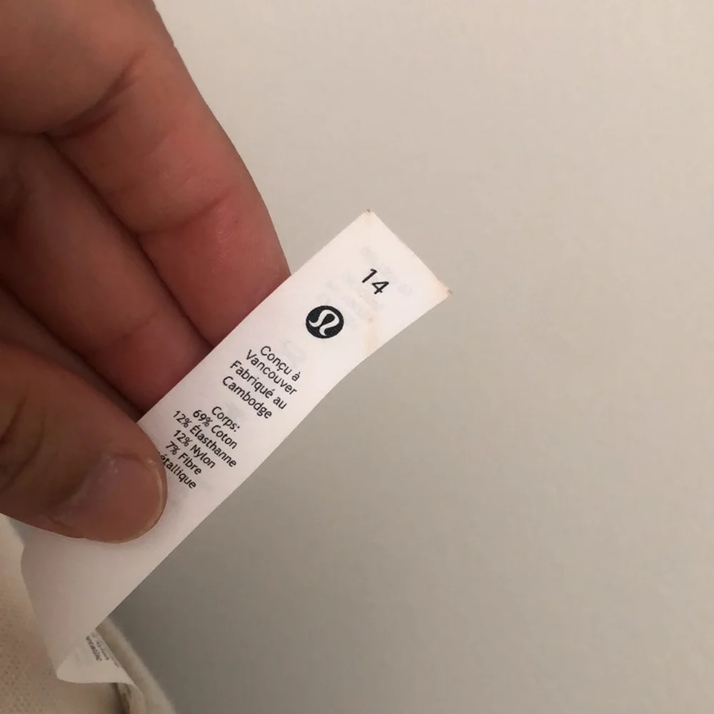 Lululemon shirt - Picture 8 of 8